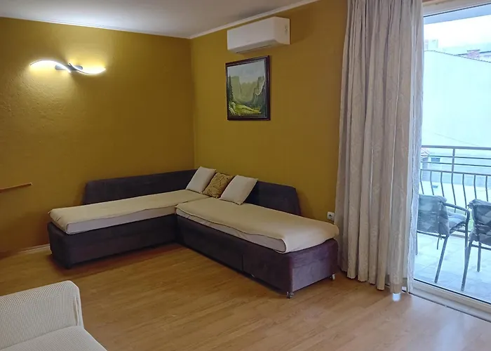 Laura 2 Apartamento Primorsko